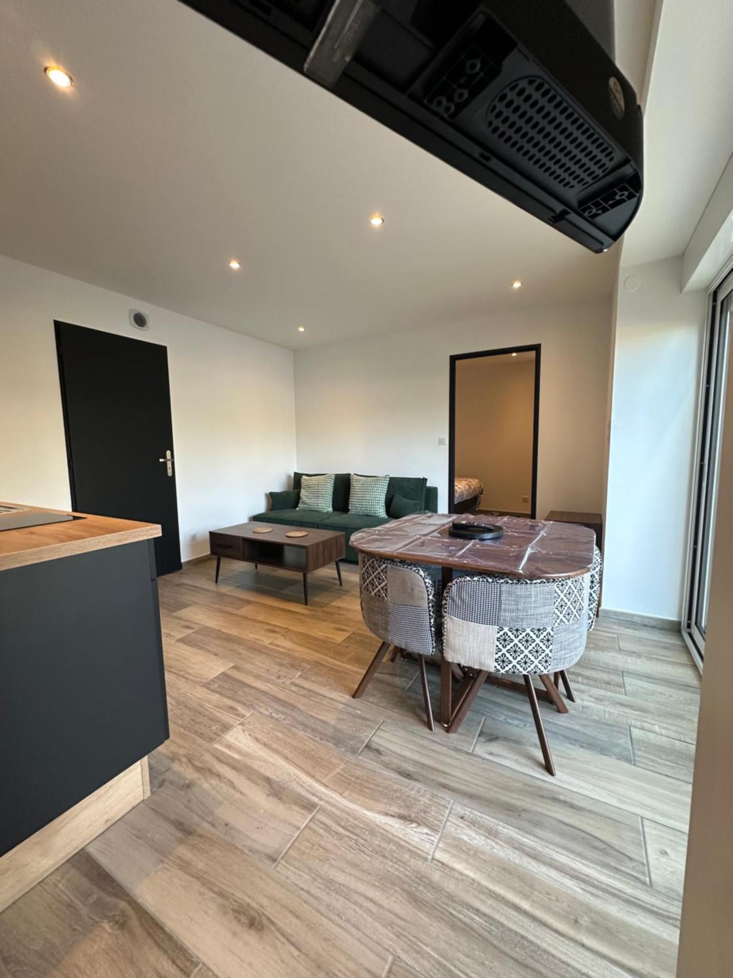 Appartement Moderne Et Confort Châtillon-sur-Seine Zewnętrze zdjęcie
